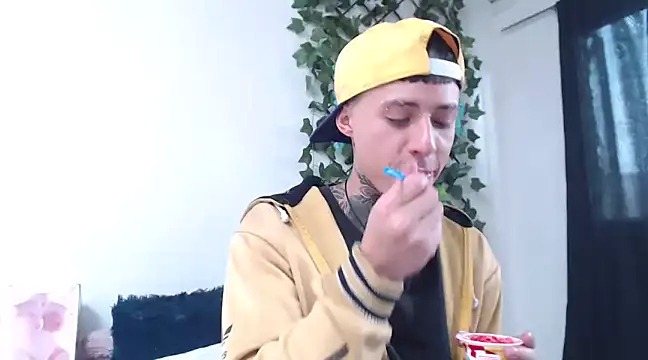 7 Saturno 7 online show from March 11, 7:36 pm