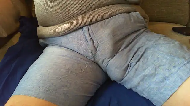 bulgeseeker online show from March 15, 1:29 pm