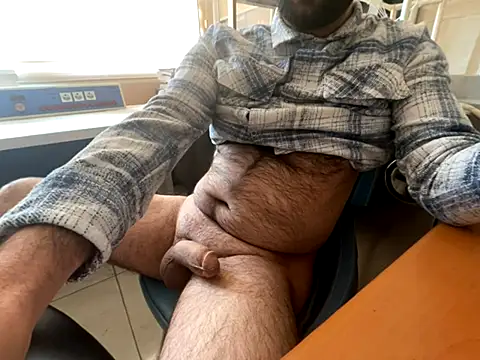 legolasleo online show from November 6, 7:55 am