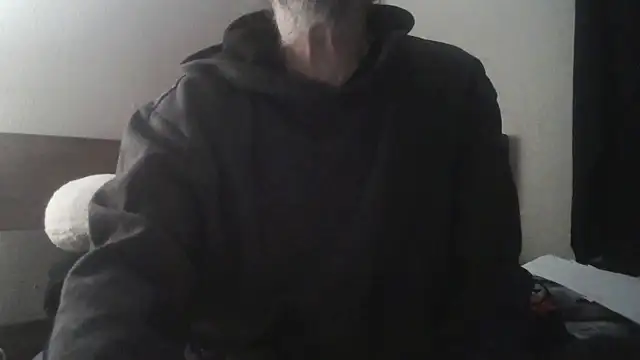 Dara4q online show from February 2, 9:30 am