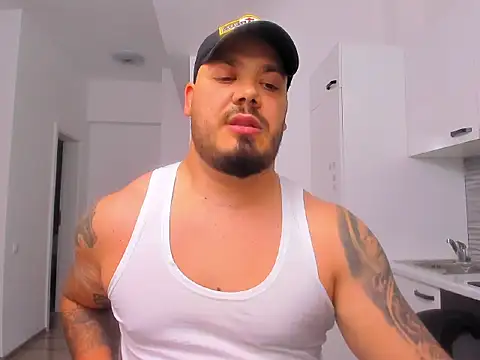 ZackMasterss online show from May 22, 8:14 pm