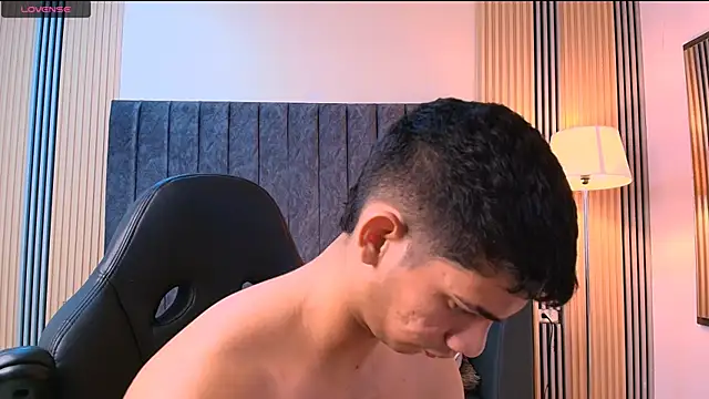 ANDRES STUD online show from July 11, 8:05 am