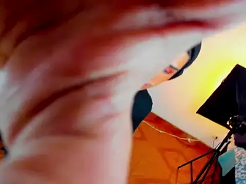 Snapshot of steve__gray chatting on March 11, 7:03 pm steve gray online show from March 11, 7:03 pm