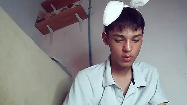 ChavoOT online show from March 16, 2:32 am