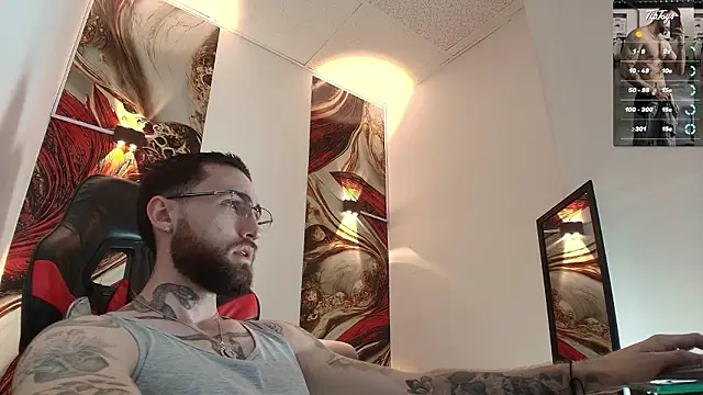 Luke davis01 online show from February 11, 1:27 pm