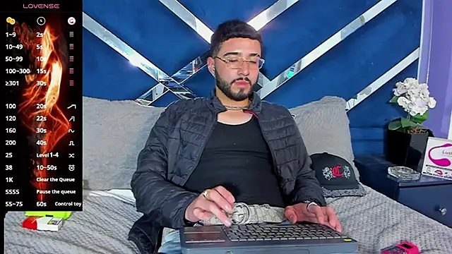 Noa Bonucci online show from February 10, 2:48 pm