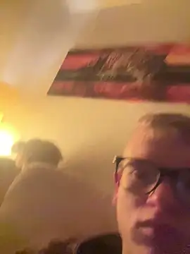 Snapshot of horny_blasen chatting on March 2, 6:13 pm horny blasen online show from March 2, 6:13 pm