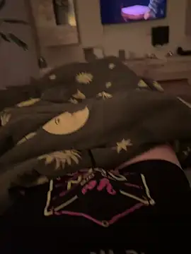 Snapshot of horny_blasen chatting on February 12, 8:07 pm horny blasen online show from February 12, 8:07 pm