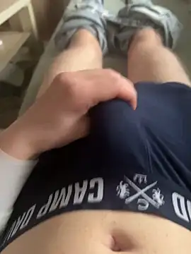 Snapshot of horny_blasen chatting on February 22, 2:49 pm horny blasen online show from February 22, 2:49 pm