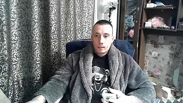 Big men4422 online show from March 18, 5:55 pm