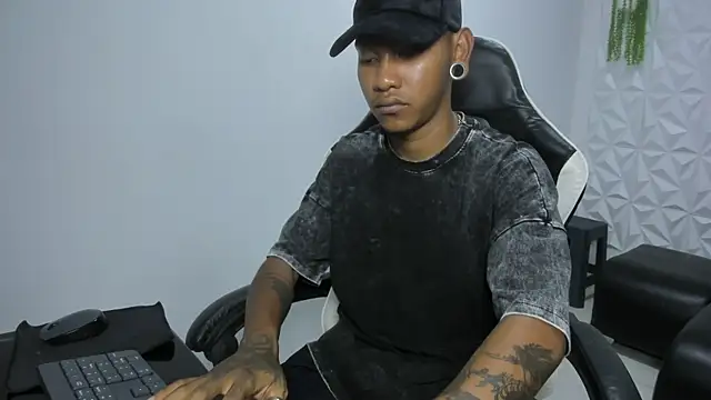 blackdirty420 online show from February 12, 4:35 pm