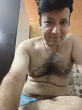 innocentboy1987 online show from July 19, 4:13 pm