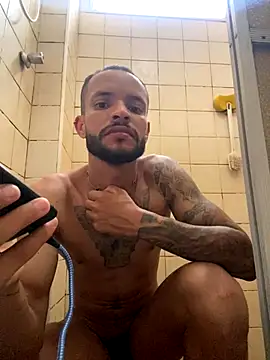 ErikMonstro 10 online show from October 6, 7:07 pm