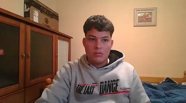 kjccuboy2000 online show from February 7, 3:52 pm