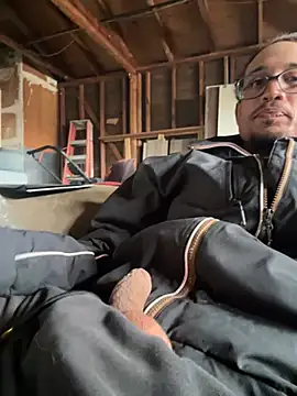 bigdickbigdaddy7373 online show from June 8, 10:00 pm
