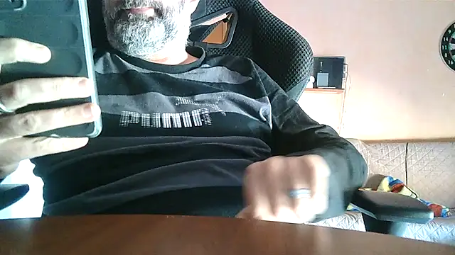 Snapshot of lanata chatting on March 20, 10:10 am lanata online show from March 20, 10:10 am