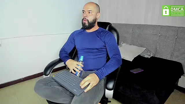 Luke Diaz7 online show from September 11, 3:49 am