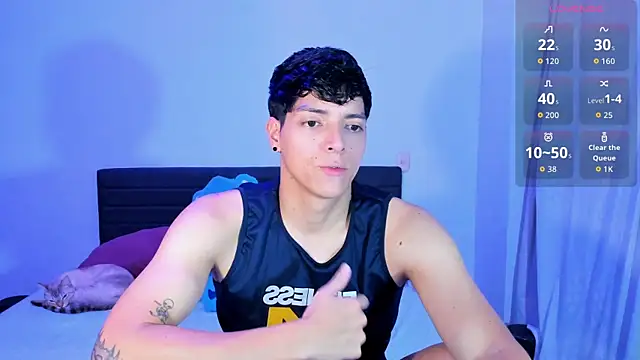  JacobMiller   online show from June 14, 10:34 pm