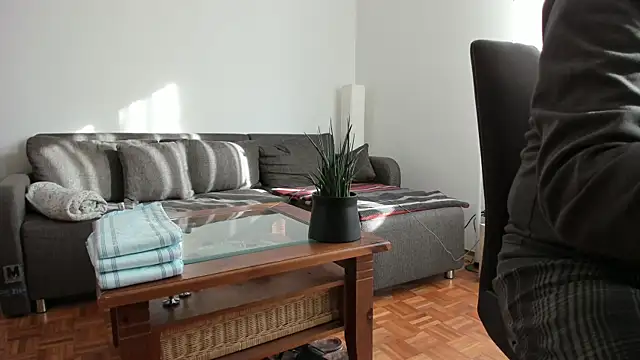 molicaremolicare online show from November 19, 12:16 pm