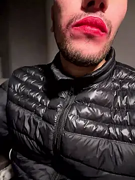 yaxxx03 online show from January 10, 9:17 pm