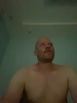 Krzysiekg123 online show from October 3, 4:23 pm