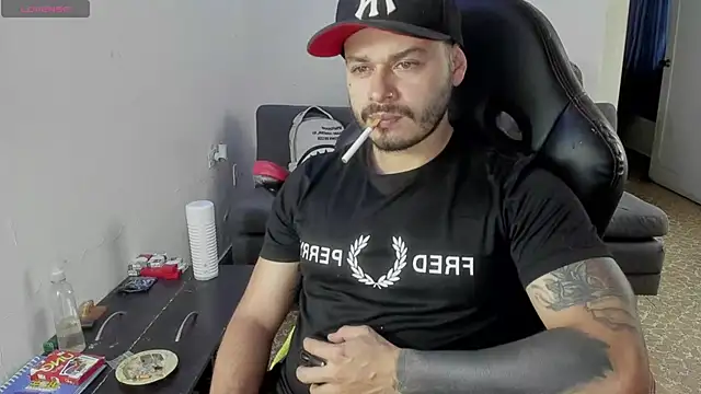 ragnar lothbrok777 online show from December 14, 8:49 pm