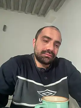 Snapshot of morfeoX chatting on February 16, 8:43 am morfeoX online show from February 16, 8:43 am