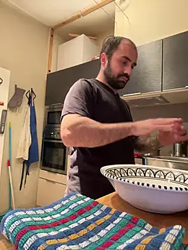 Snapshot of morfeoX chatting on February 23, 4:42 pm morfeoX online show from February 23, 4:42 pm