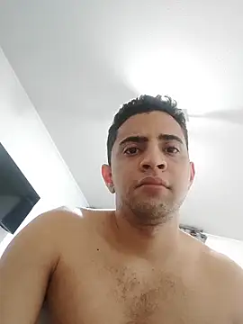 Chesco2001 online show from October 31, 10:46 pm