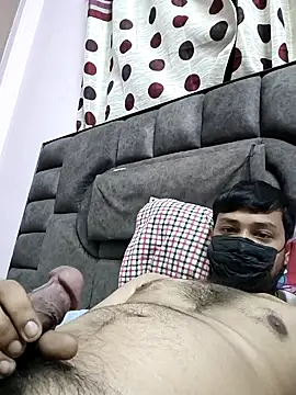 Daddys Cum0855 online show from November 12, 9:41 pm