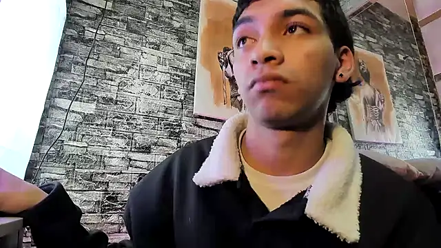 Danny Luxx online show from February 22, 2:13 am