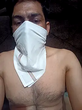 Snapshot of pk4867 chatting on February 17, 12:59 pm pk4867 online show from February 17, 12:59 pm