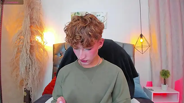 iiangel  online show from October 16, 5:37 am