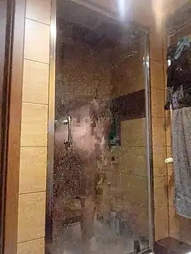 Luci1982Brazzers online show from April 17, 6:21 pm