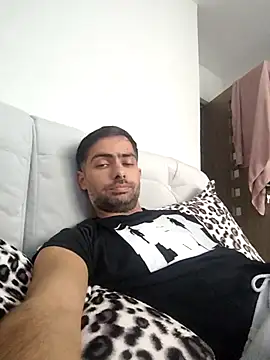 andreiiiii2025 online show from December 1, 11:57 am