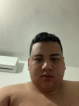 MICHAEL AND SHARON online show from February 28, 6:23 am