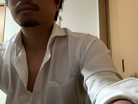Snapshot of masato1115aa chatting on October 22, 12:24 am masato1115aa online show from October 22, 12:24 am