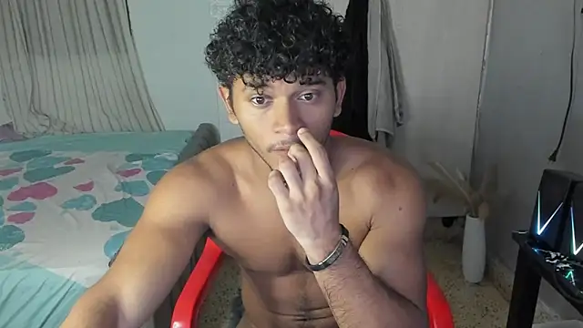 Fox2evans online show from April 19, 7:27 pm