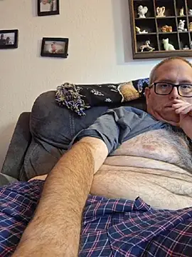Smallone327 online show from July 14, 5:19 pm