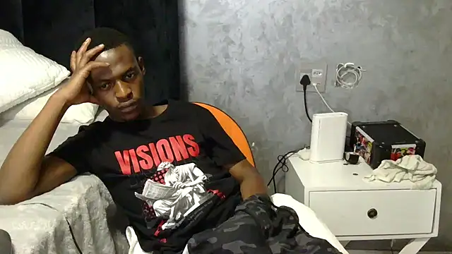 Justusual444 online show from December 14, 10:06 pm