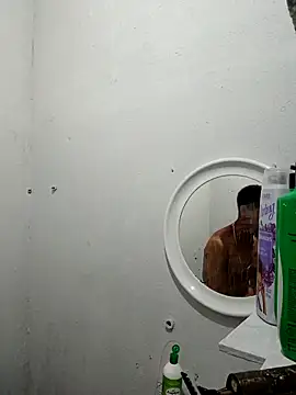 39januario online show from February 5, 1:56 am