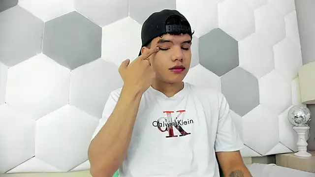 Axel Forte online show from September 22, 1:10 pm