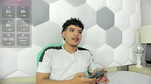 Axel Forte online show from October 6, 1:05 pm