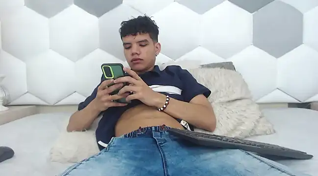 Axel Forte online show from March 4, 12:22 pm