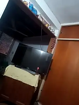 omeriz online show from November 7, 9:07 pm