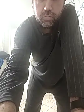 Openmind 42 online show from November 9, 4:05 am