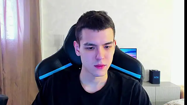 TravisRevas online show from March 14, 1:57 pm