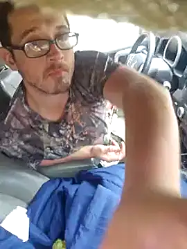 dylanroberts1995 online show from March 16, 5:17 pm