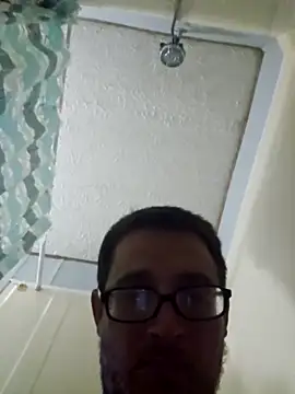 dylanroberts1995 online show from March 19, 5:39 pm