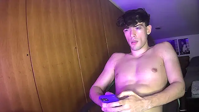 giovyyx online show from June 21, 11:21 pm